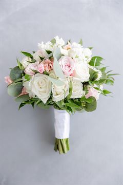 Light Pink Garden Roses Bridal Bouquet - Round Clutch Style